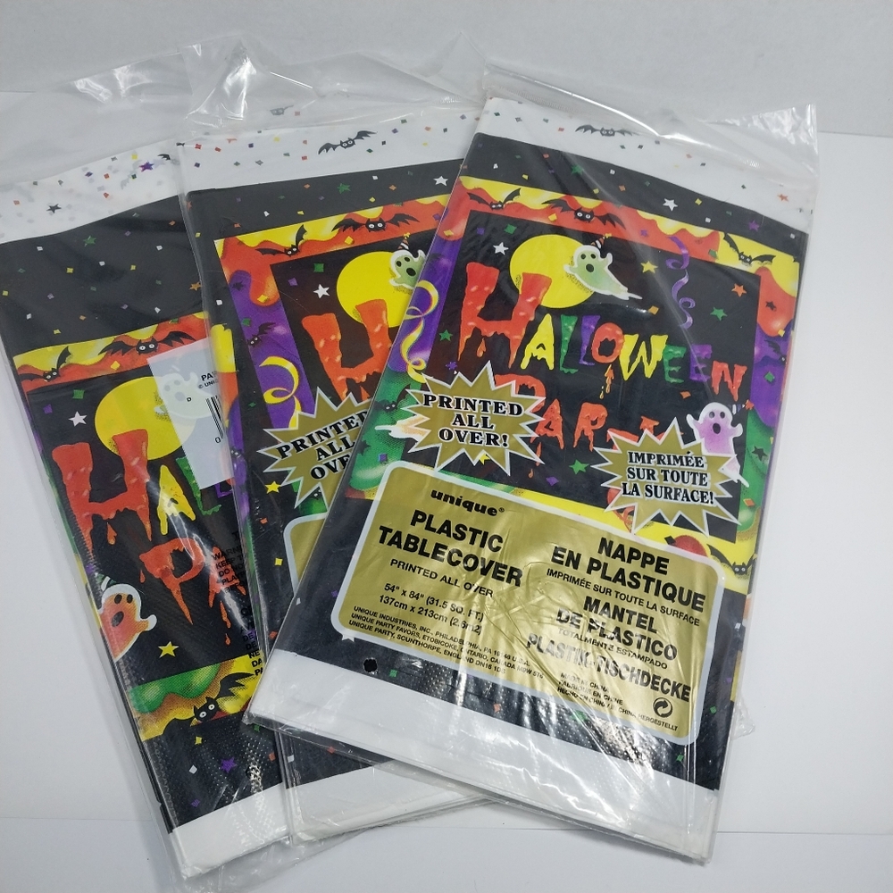 Vtg Unigue Industries Inc Ghost Party 90s 54'x84' Plastic Halloween Tablecloths